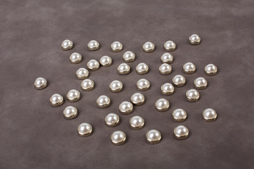 Imagen 1 de 7 de Remaches Con Piedras Apliques Perlas X 210 Unidades