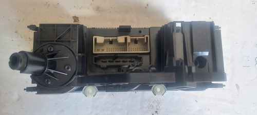 Control De Aire Acondicionado De Volkswagen Bora Modelo 2008 (Usado)
