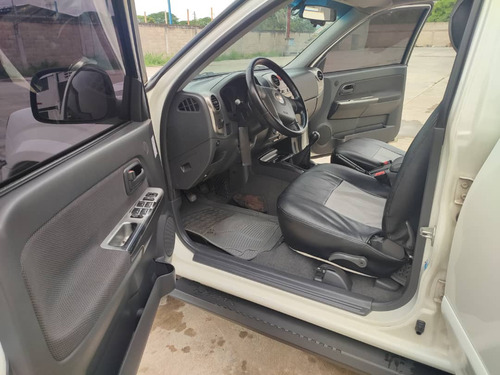 Imagen 8 de 16 de Chevrolet Luv-dmax 3.5 Ls