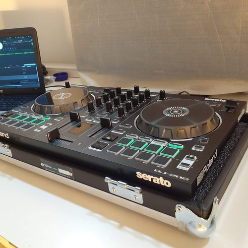 Estuche Rigido Roland Dj 202