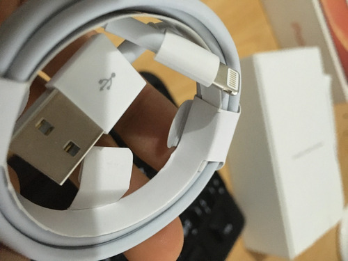 Cable Lightning De iPhone XR Nuevo - No Usado