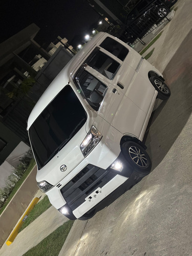 Daihatsu Hijet 2019