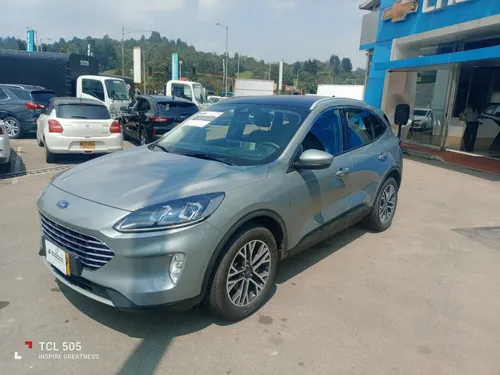 Ford Escape SCAPE TITANIUM 2.500 CC 4X4