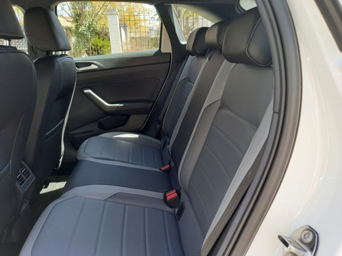 Imagen 16 de 18 de Volkswagen Nivus 200tsi Highline At 2021 0km Patentada