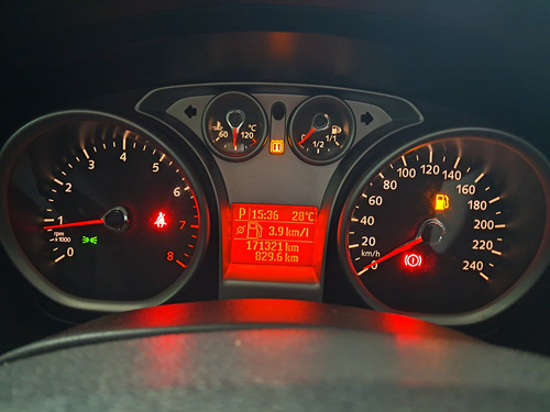 Ford Focus 2.0 Titanium Flex Powershift 5p