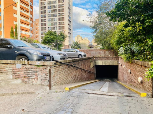 Venta Cochera Cubierta Fija Vicente Lopez