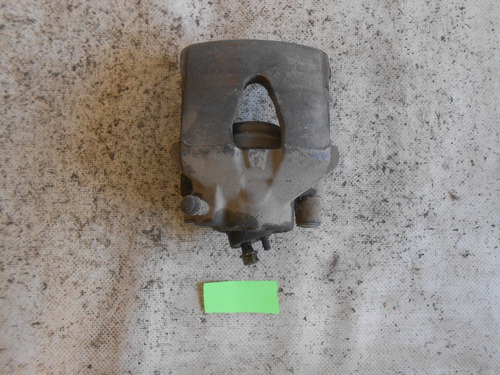 Caliper Porta Balatas Delantero Izquierdp Jetta A4 99-07 2.0 (Usado)