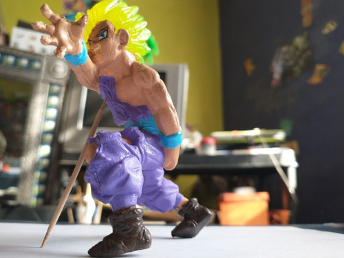 Gohan Dragón Ball Bootleg 10.5cm (Usado)