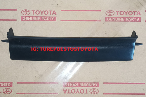 Babero Central Parachoque Delantero Toyota Corolla 1998-2000