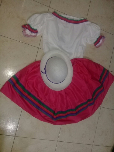 Pollera Fuxia Con Blusa Y Sombrero Blanco Coya Niña