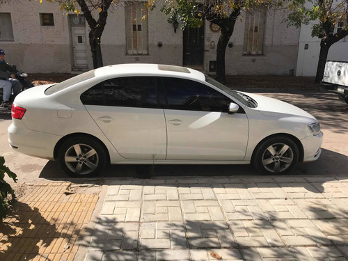 Volkswagen Vento 2.5 Advance Plus Tiptron 170cv 2015