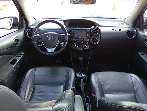Toyota Etios 1.5 Platinum At