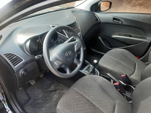 Imagem 6 de 9 de Hyundai Hb20 1.0