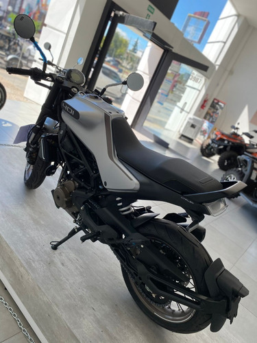 Imagen 13 de 19 de Husqvarna Vitpilen 401 18 Cuotas Sin Interes