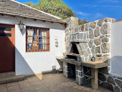 Casa En Inmejorable Ubicación, Algarrobo (68693)