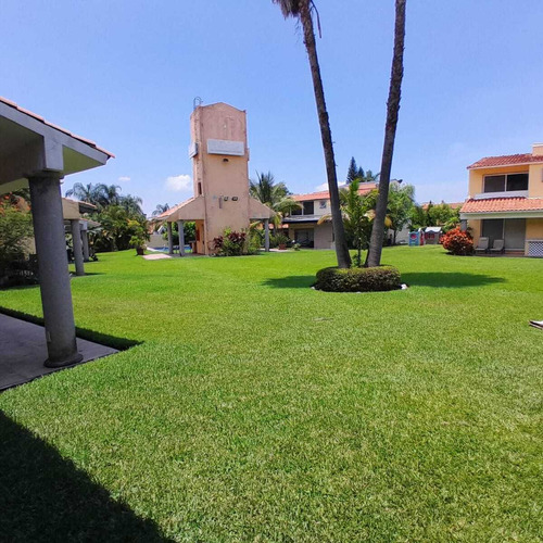 Casa En Fraccionamiento En José G Parres, Jiutepec, Morelos Caen-1192-fr