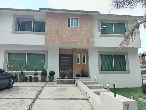 Venta Casa En Loma De Valle Escondido