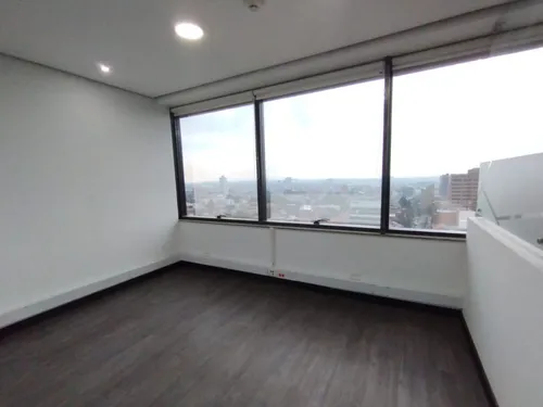 Oficina En Arriendo En Quinta Camacho. Cod A16665