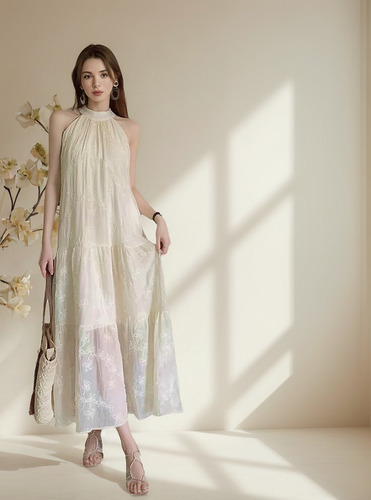 Vestido De Encaje Con Cuello Halter Sin Mangas En Color Liso