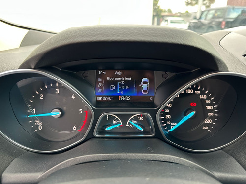 Ford Escape 2.0D Titanium 4X4 At