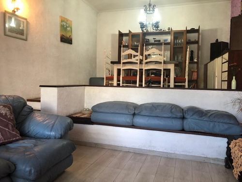 Imagen 4 de 14 de Chalet De 5 Ambs Con Quincho