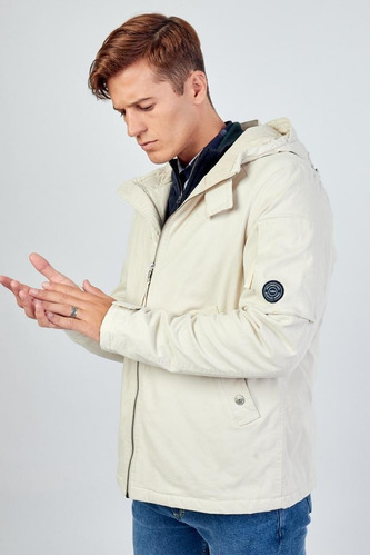 Imagen 6 de 10 de Campera Sky On Kevingston