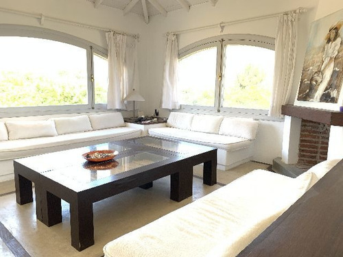Casas En Alquiler 4 Dormitorios Montoya Punta Del Este - Dl194