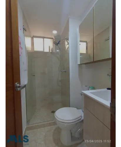 Apartamento En Venta, Envigado, Excelente Sector(mls#256078)