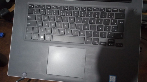 Notebook Dell Inspiron 15 7572 - Core I7-8550