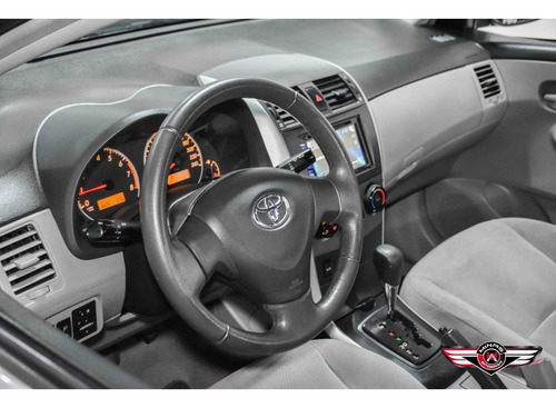 Toyota Corolla 1.8 XLI 16V FLEX 4P AUTOMÁTICO