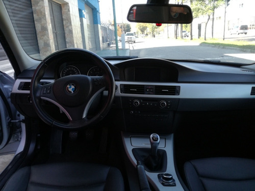 Bmw Serie 3 2.5 325i Sedan Executive 2010