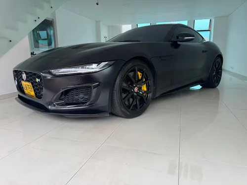 Jaguar F Type R