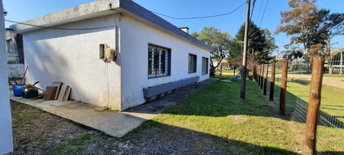Se Vende Casa En Parque Del Plata