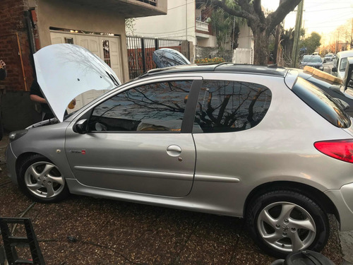 Imagen 5 de 12 de Peugeot 207 2010 1.6 Quicksilver