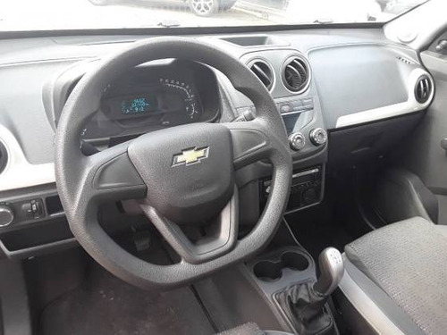 Imagem 3 de 9 de Chevrolet Montana 1.4 Mpfi Ls Cs 8v Flex 2p Manual