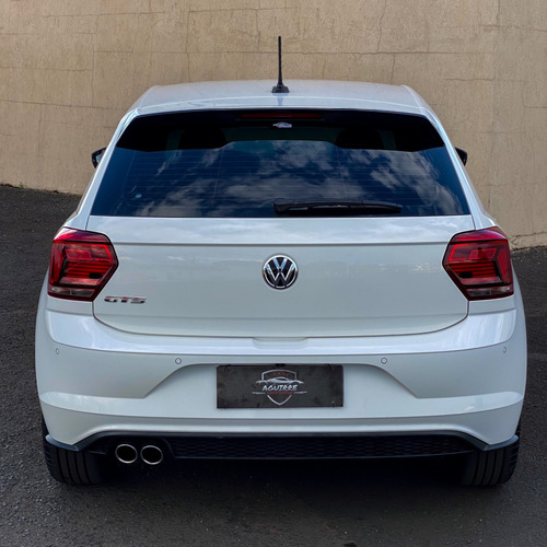 Imagem 9 de 10 de Volkswagen Polo Gts 1.4 250 Tsi Branco 2021
