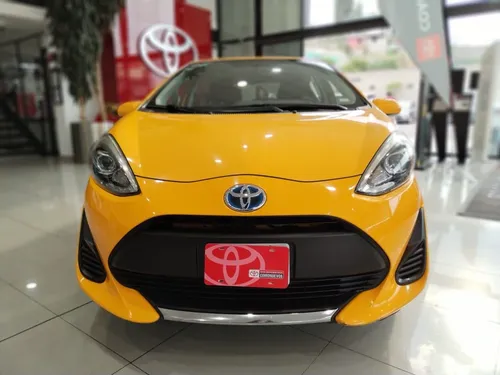 Toyota Prius 2021