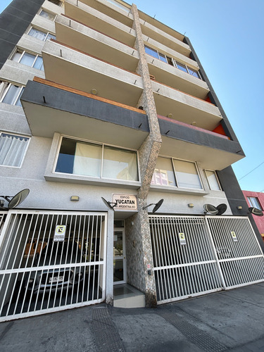 Arriendo Av. Argentinan 1 D 1b  (26324)