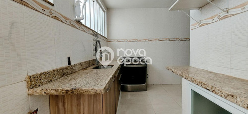 Apartamento De Frente Para A Floresta Da Tijuca - Com Terraço - Valorização Garantida.