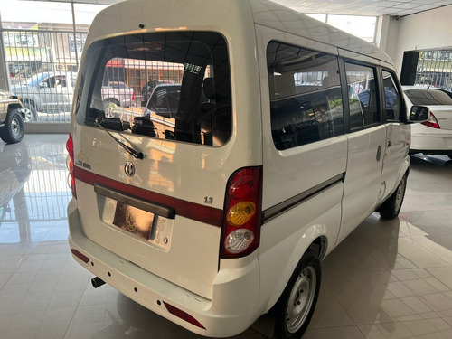 Imagen 5 de 8 de Dongfeng Mini Pasajeros Minivan