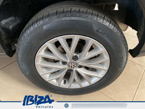 Imagem 12 de 16 de Volkswagen Saveiro Highline 1.6 T. Flex 8v Cd Flex 2017