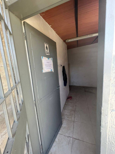 Imagen 4 de 13 de Johanna Castillito Vende 04145951217 Galpon San Diego