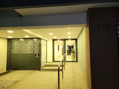 Imagen 2 de 17 de Venta De Cochera Cubierta En Lomas De Zamora