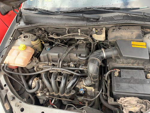 Imagem 6 de 10 de Sucata Para Venda De Peças Ford Focus Hatch 2001 2002 A 2008