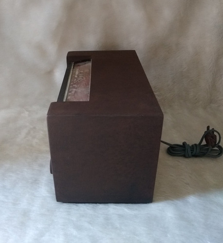 Antiguo Radio De Bulbos R C A Víctor Preciosa Antigüedad (Usado)
