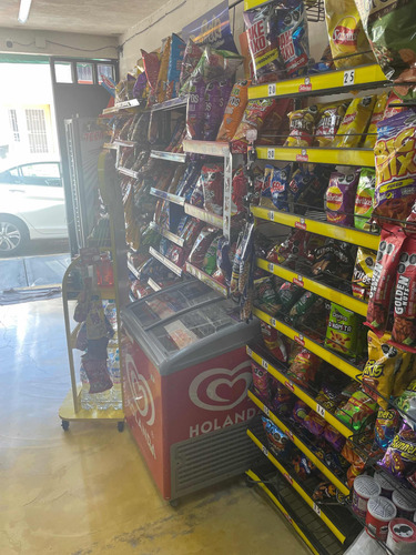 Venta De Casa 3 Recámaras Y Local Comercial En Héroes Tecama