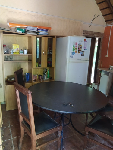 Casa De 1 Dormitorio Amplio Con Anexo