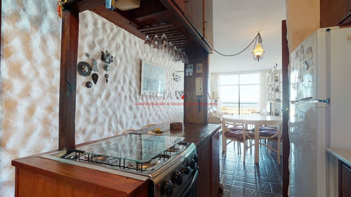 Imagen 9 de 13 de Apartamento De 2 Dormitorios Frente Al Mar.