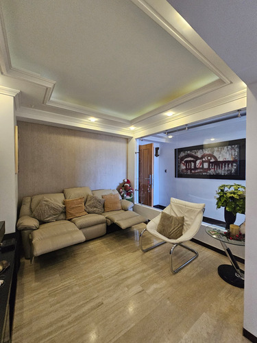 Elena Hidalgo Vende Hermoso Apartamento Residencias Assad Garden El Parral-valencia Carabobo Con Imponente Vista Sobre La Ciudad ,fácil Acceso A La Autopista (solo Clientes)