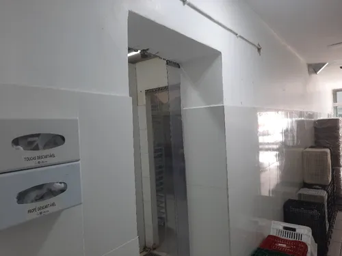 Imovel Comercial Com 2 Câmeras Frias 28m3 _18graus